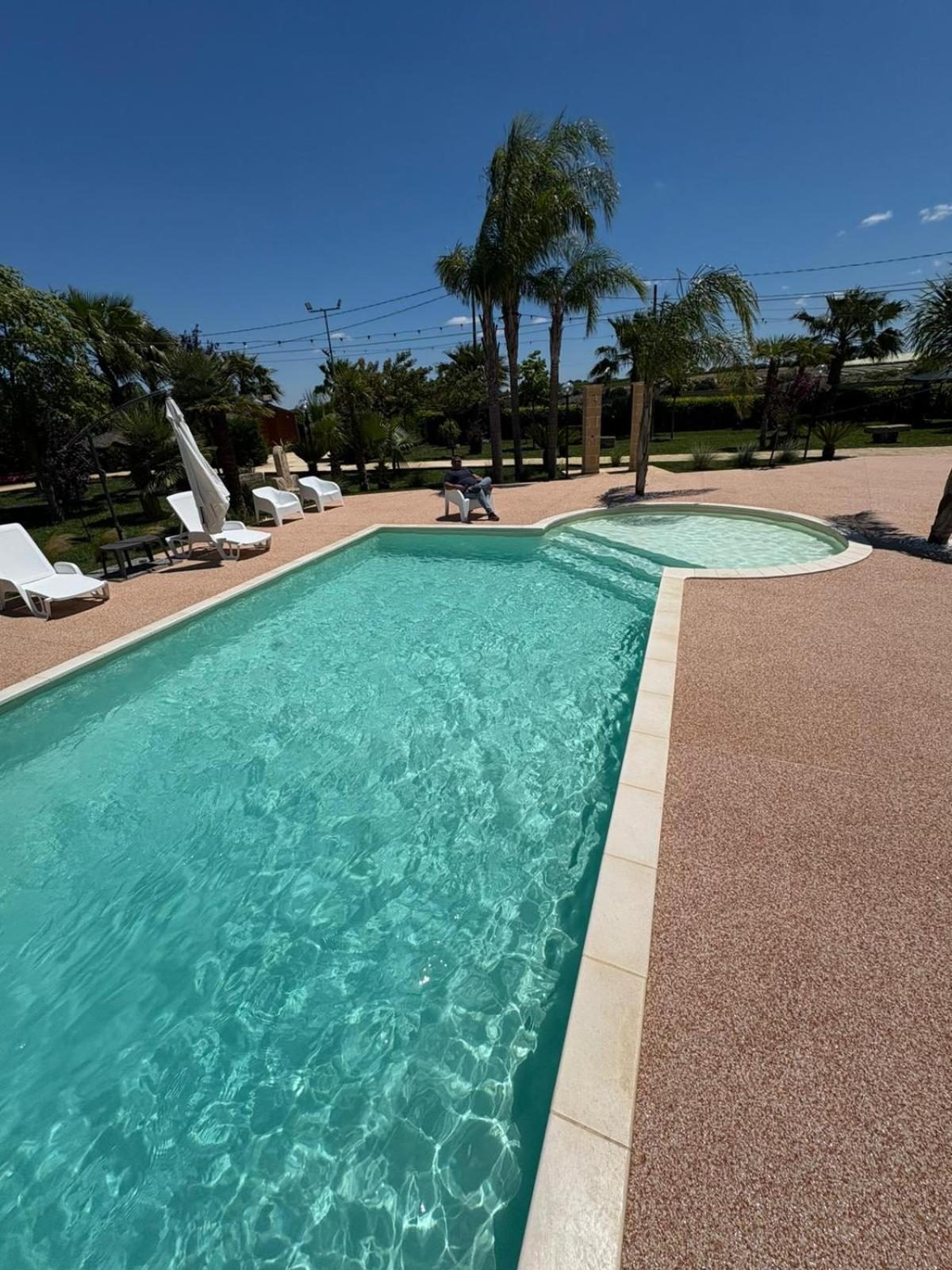 Relais San Giovanni · B&B con piscina a Castellaneta (Taranto), 