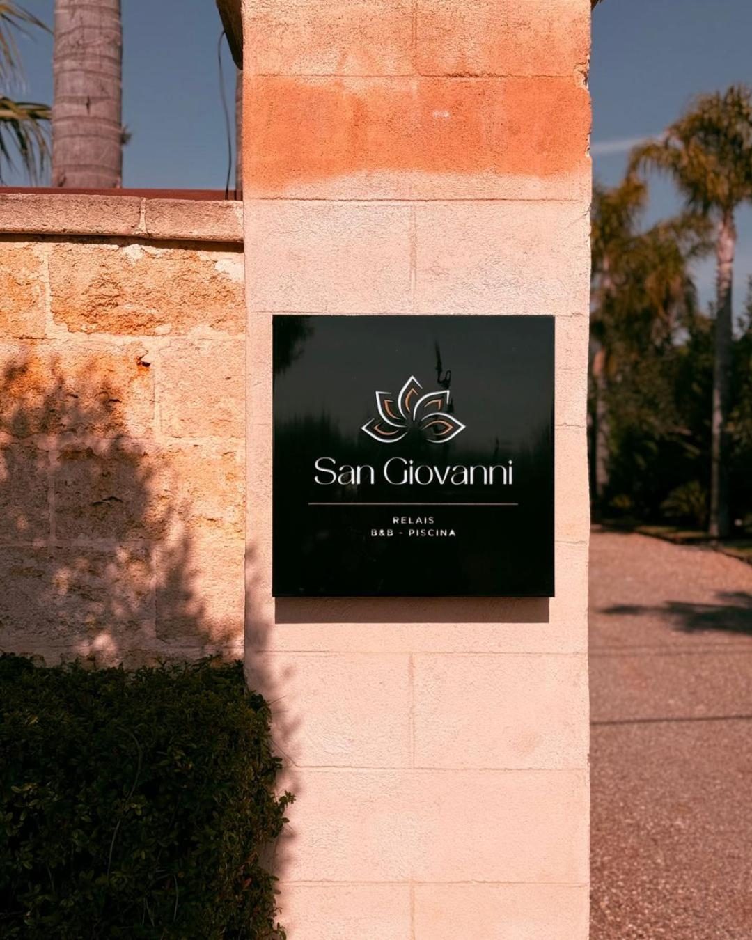 Relais San Giovanni · B&B con piscina a Castellaneta (Taranto), 